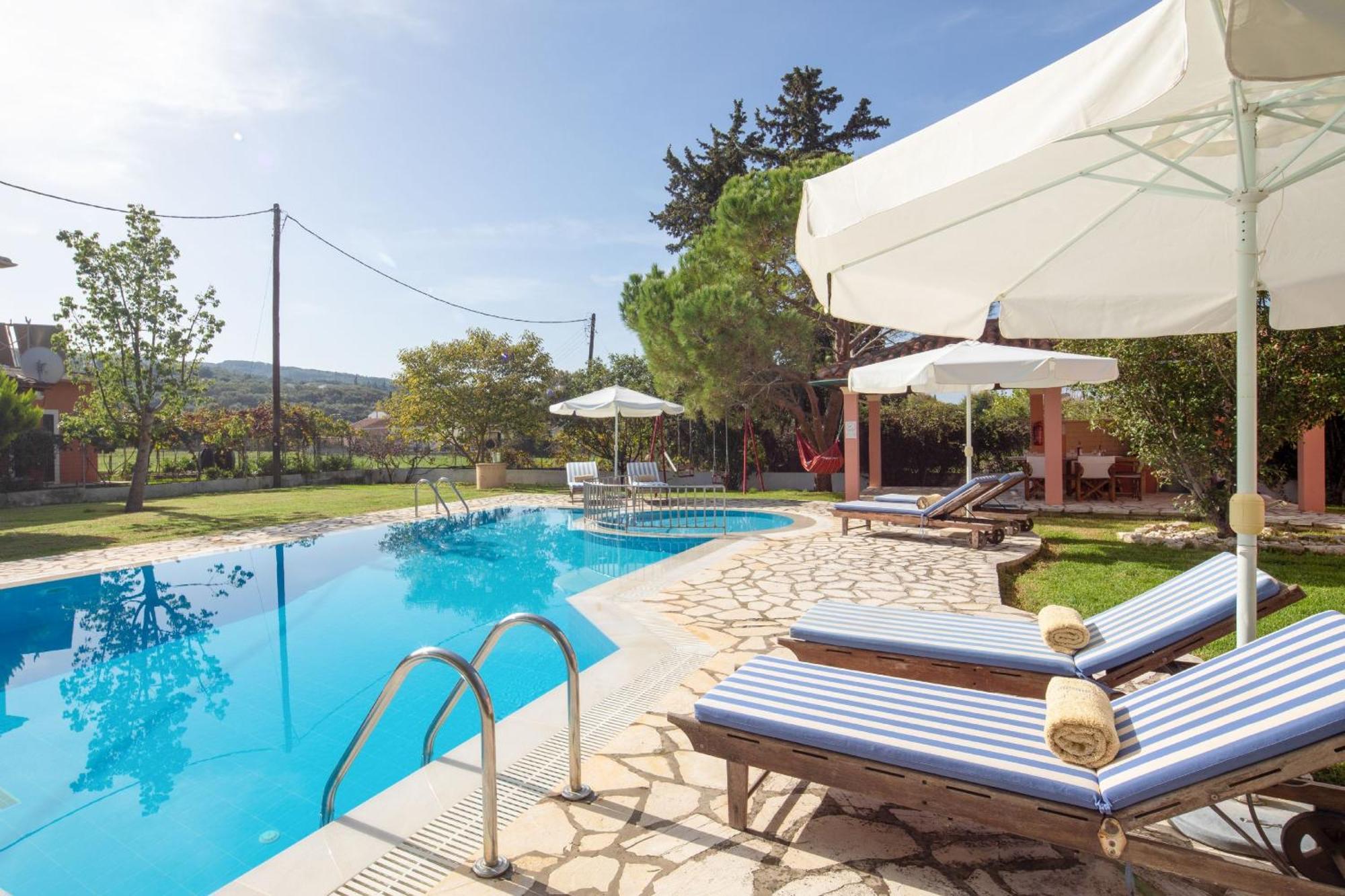 Bella Villa Vasiliki Litheres Bagian luar foto